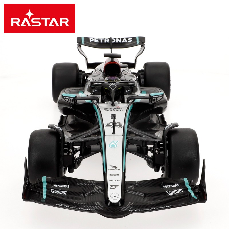 Coche radiocontrol Mercedes-AMG F1 W15 E Performance a escala 1:12 de Rastar - Réplica oficial de Fórmula 1 vista delantera