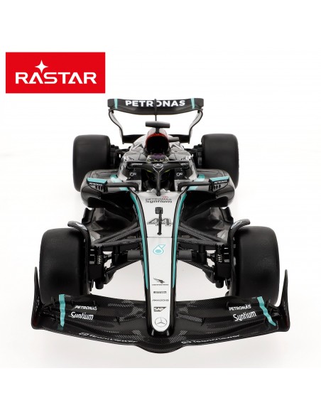 Coche radiocontrol Mercedes-AMG F1 W15 E Performance a escala 1:12 de Rastar - Réplica oficial de Fórmula 1 vista delantera