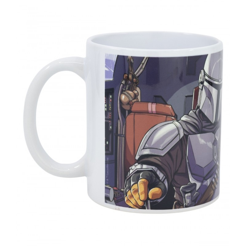 Vista lateral de la taza oficial de Star Wars The Mandalorian de color negro y gris