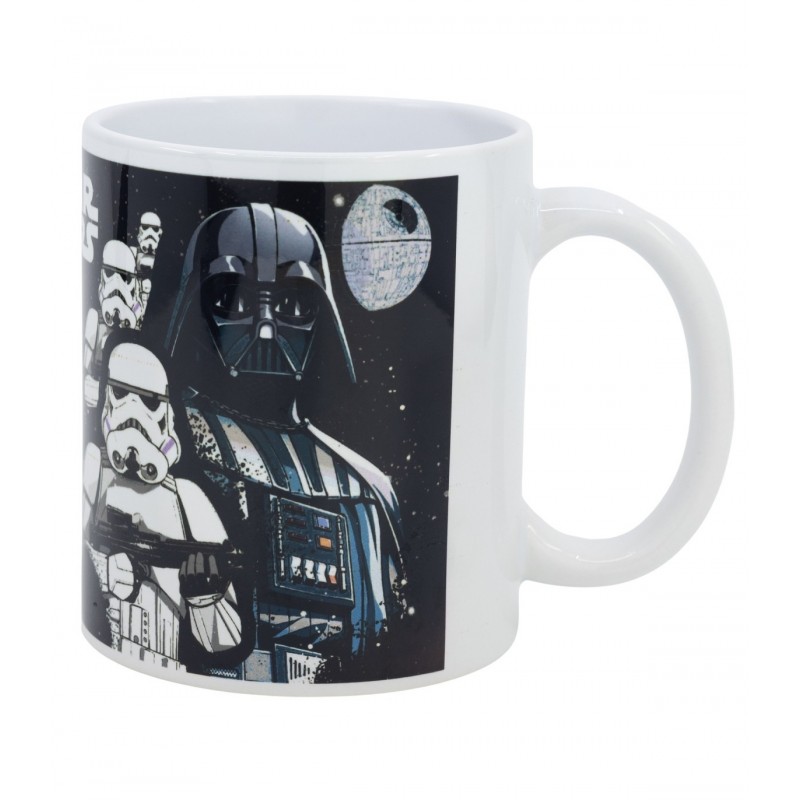 Vista lateral de la taza de Star Wars mostrando el grupo de Stormtroopers y Darth Vader