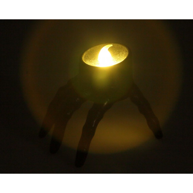 Vela LED de Halloween de 7 cm. con diseño de mano terrorífica oscura y luz superior. 2