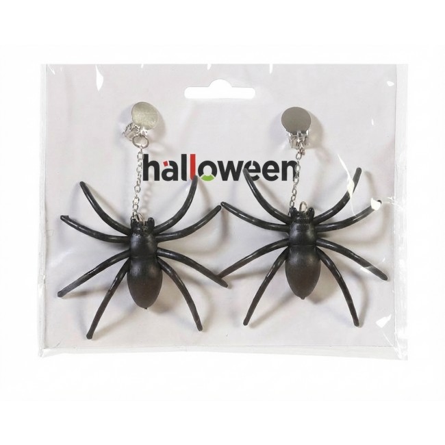 Modelo luciendo pendientes colgantes negros con forma de araña para Halloween. 2
